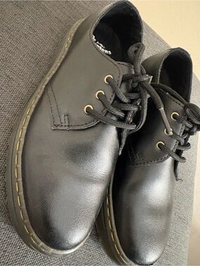 Dr Martens Zavala Oxford Black Leather Size 7 Women’s 6 Men’s